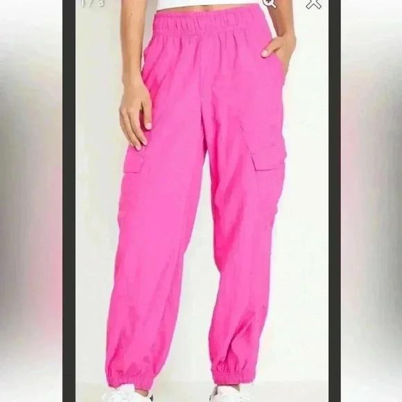 Old Navy Fuchsia Joggers - Picture 1 of 10